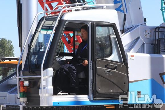 三一STC750S 02.jpg