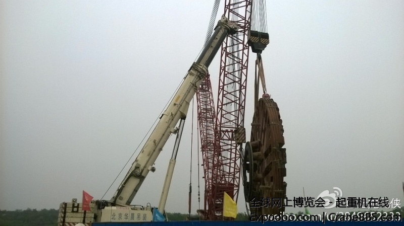 三一400履带吊主吊，德玛格AC350汽车吊配合溜尾 勇攀高峰，方显实力非凡！ ——北京华.jpg