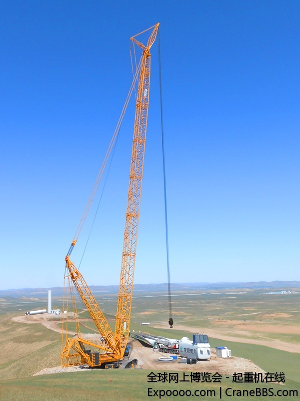 徐工XGC650履带起重机内蒙古风电施工.jpg