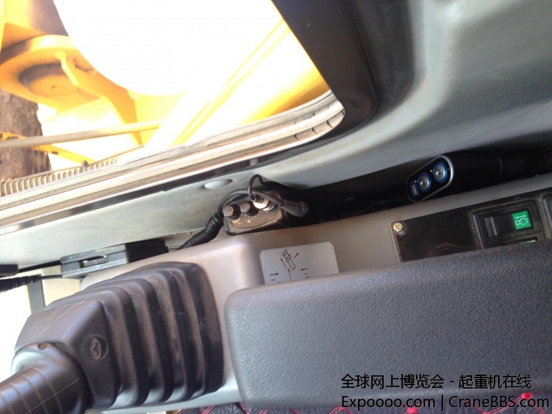 这缝隙就是给它留滴。