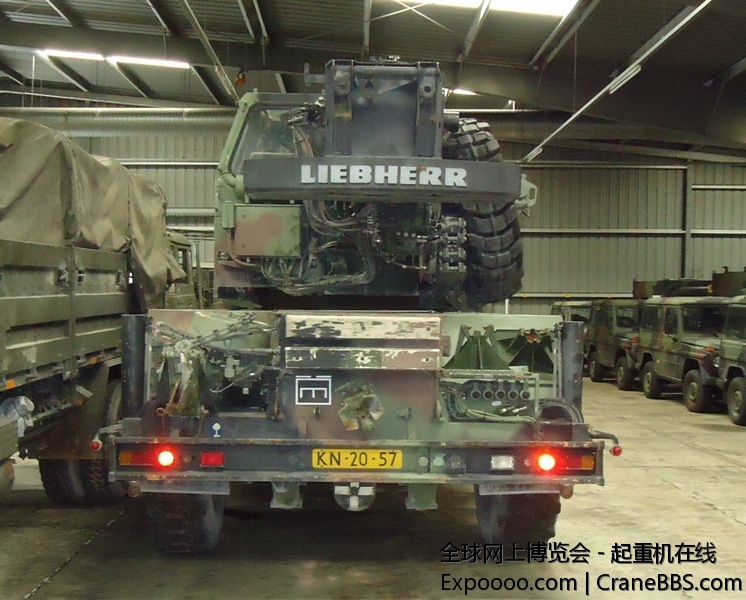 Liebherr4.JPG