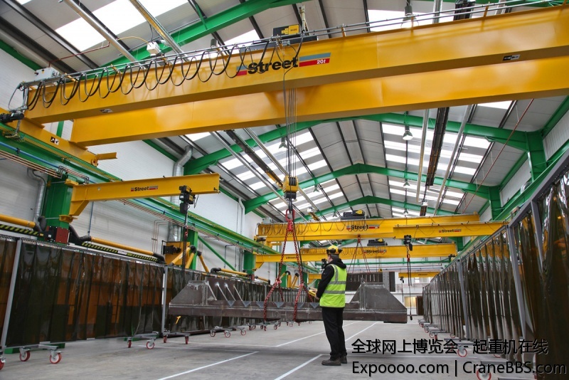 5079st1h-mmd-factory-cranes.jpg