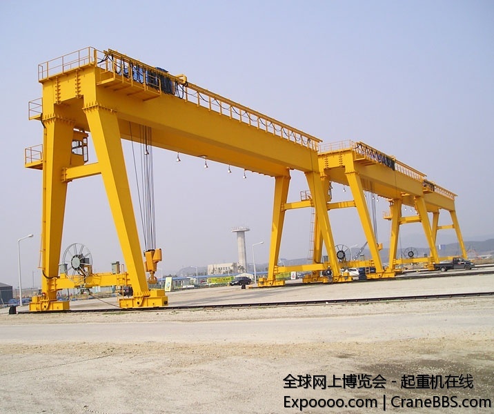 gantry-cranes-822519.jpg