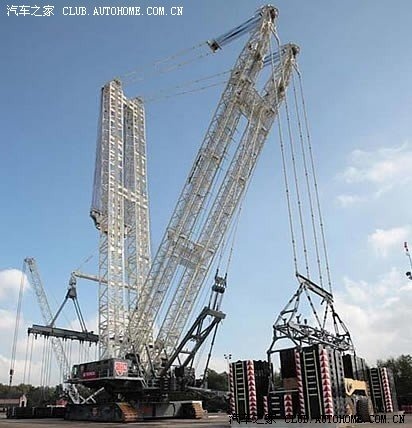 起重能力：3200吨.jpg