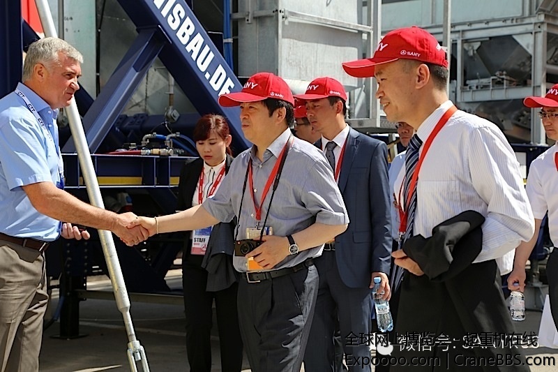 2014年三一“大腕”云集莫斯科CTT展会 (2).jpg