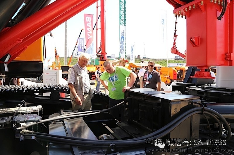 CTT三一展台写实 (8).jpg