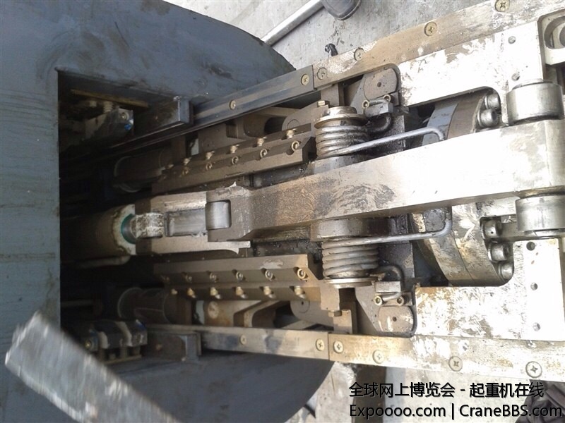 扒销机构