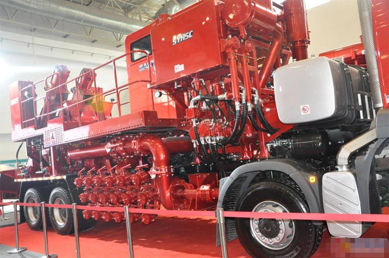 三一150桶混砂车  (1).jpg