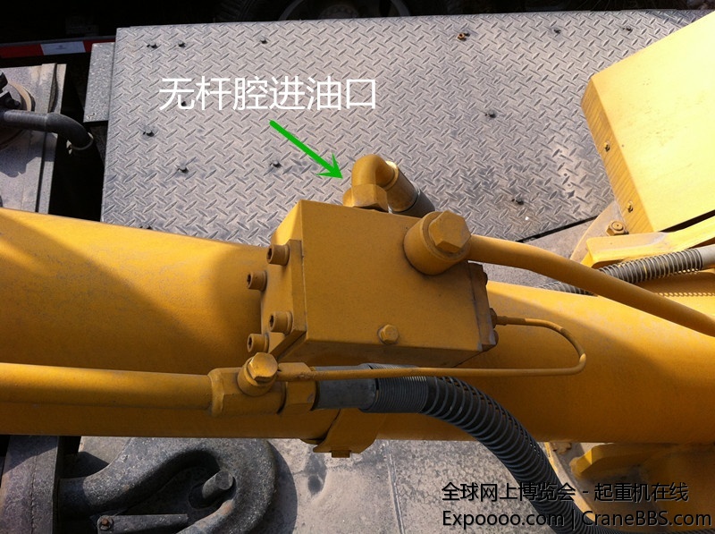 变幅平衡阀_副本.jpg