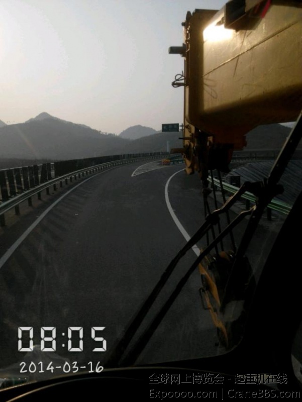 高速上装护栏