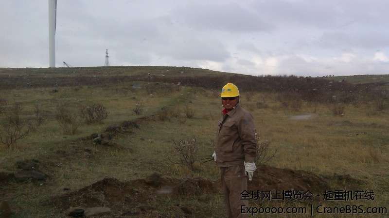 刚开始还在欣赏塞北春色