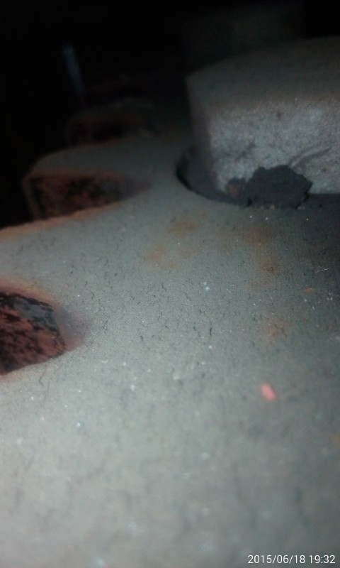 相机赛到里面拍的