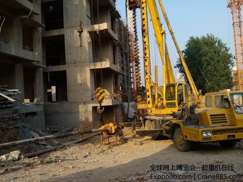 这活大臂真受罪