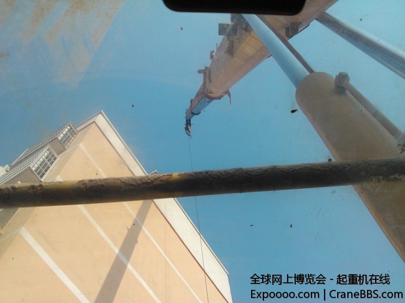 往7楼吊沙子砖