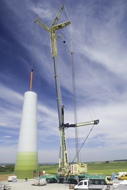 liebherr-ltm-1750-9-1-h-n-krane-wind-power-portrait.jpg