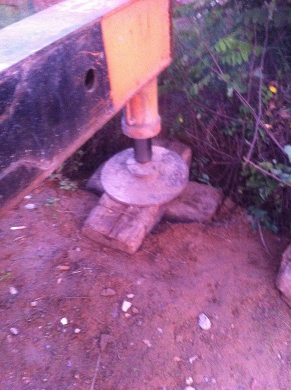 右后··下陷的不是很多·