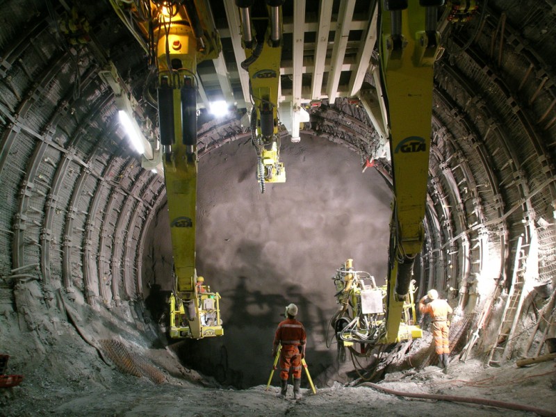 Gotthard-Basistunnel-Sedrun-Steel-Rings-Bilfinger-Berger.jpg
