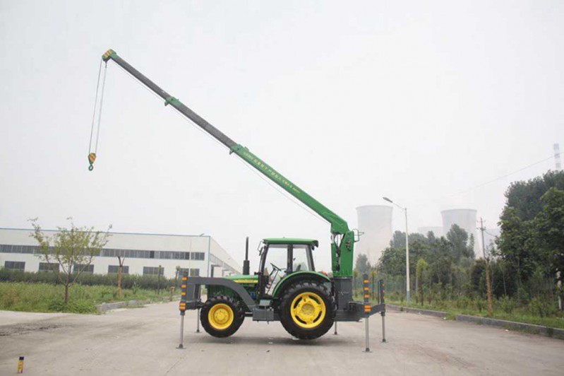 拖拉机吊车2.jpg