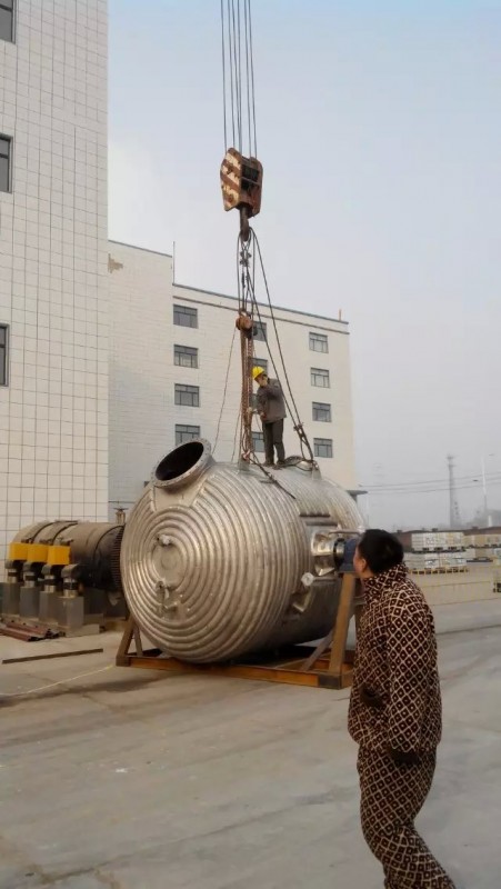 2345_image_file_copy_8.jpg