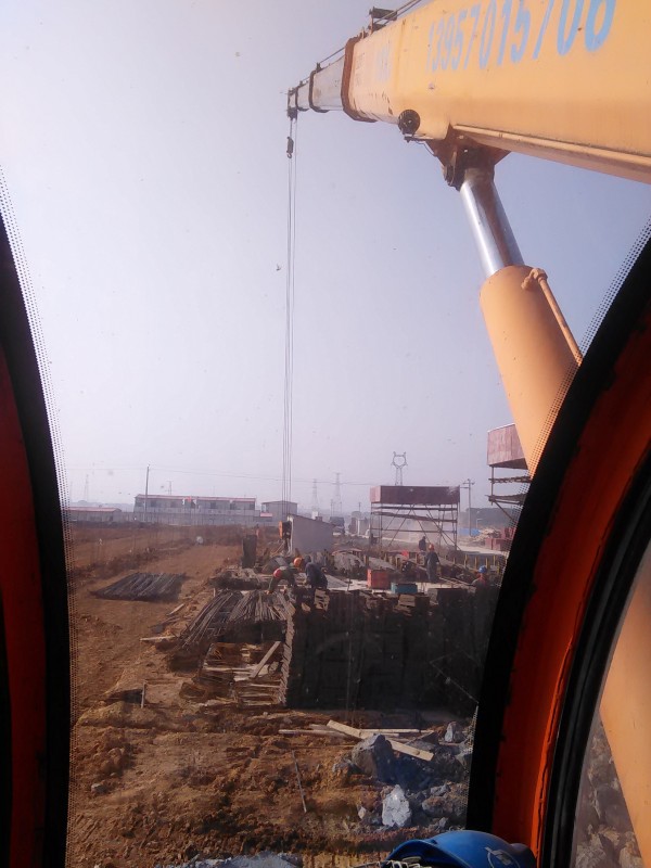 钢筋制作处起吊