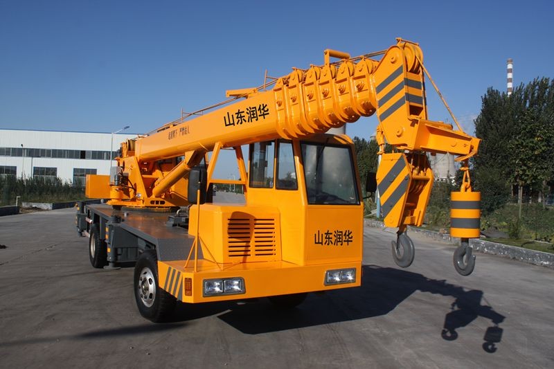 10吨自制小型吊车.jpg